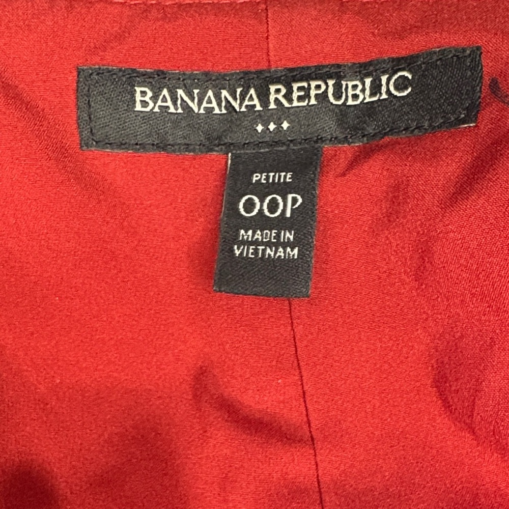 Banana Republic Red and White Mini Skirt - Picture 4 of 6